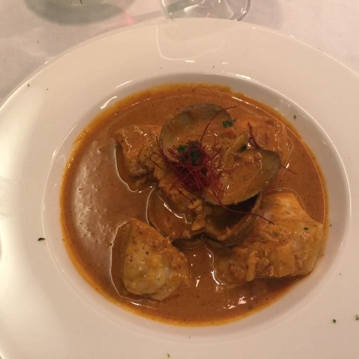 Curry rojo con pescado blanco muy bueno - Beker 6